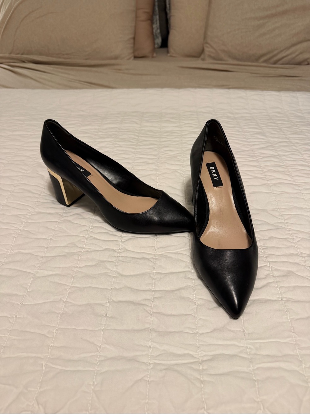 DKNY Black Leather Pointed Toe Mid Block Heel Pumps